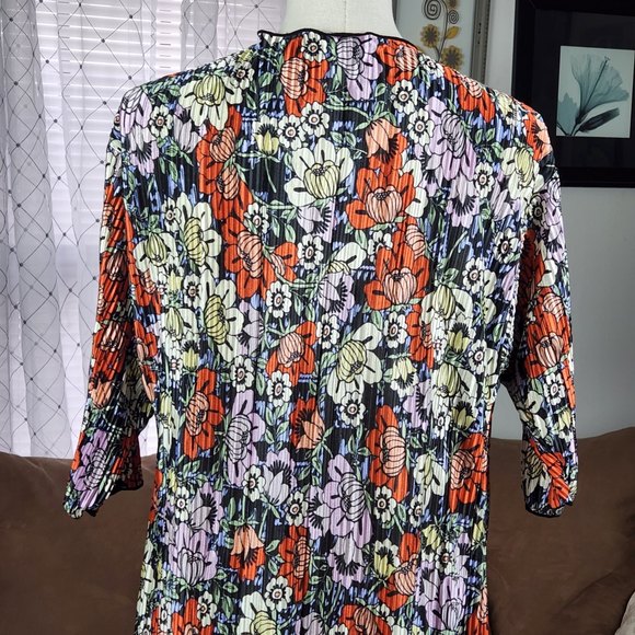LuLaRoe Floral Kimono Duster - Picture 5 of 7